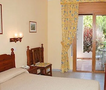 Hotel Coral Sant Feliu de Guixols 0*,  Spain